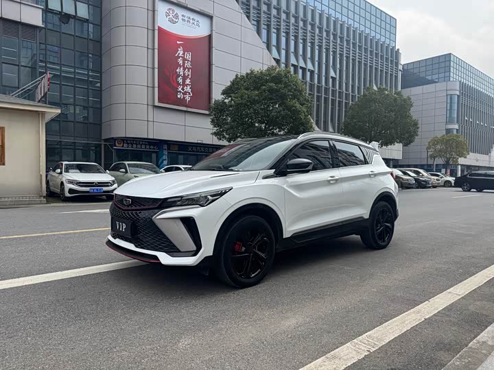 Фото 1 - Geely Coolray