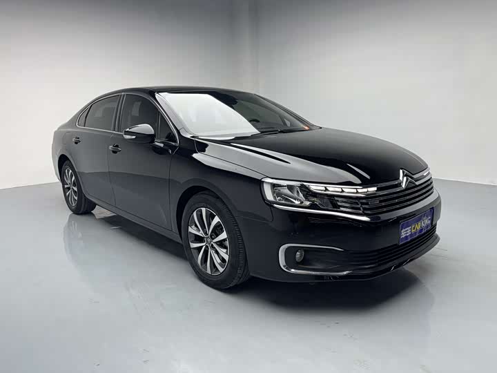 Фото 2 - Citroen C6