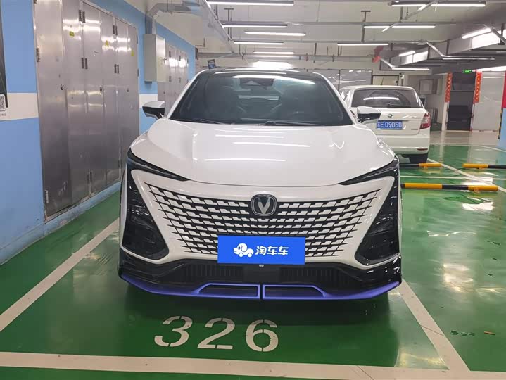 Фото 2 - Changan UNI-T