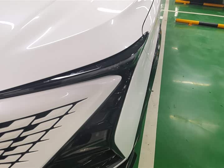 Фото 5 - Changan UNI-T