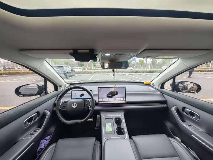 Фото 9 - Leapmotor C10