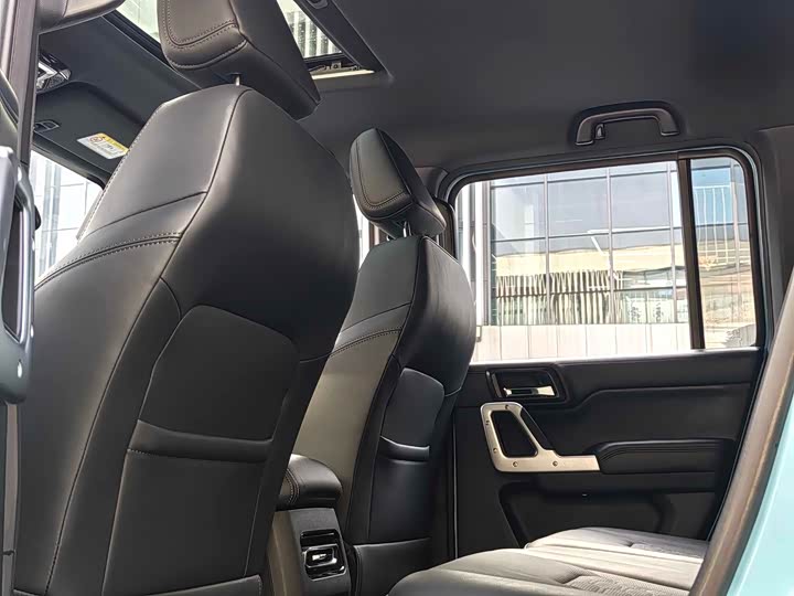 Фото 5 - BAW 212 T01