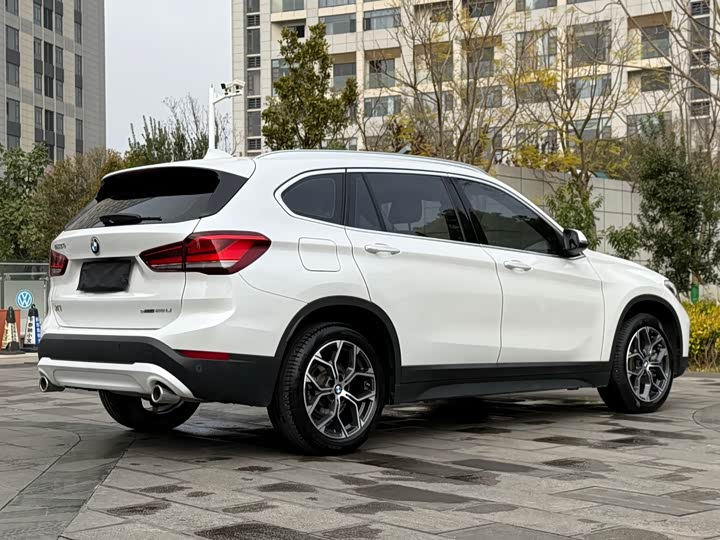 Photo 4 - BMW X1