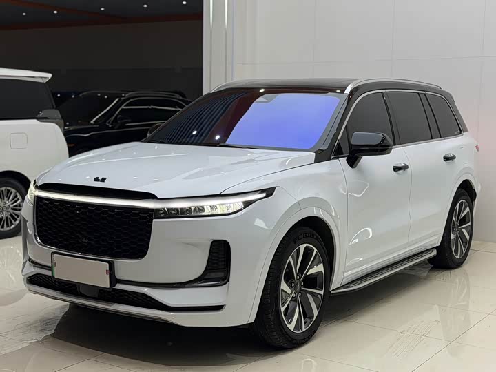 Фото 2 - LiXiang One