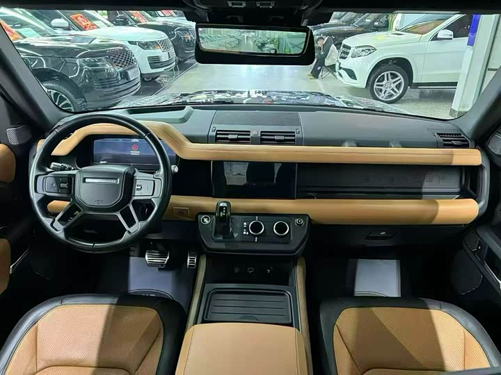 Фото 5 - Land Rover Defender