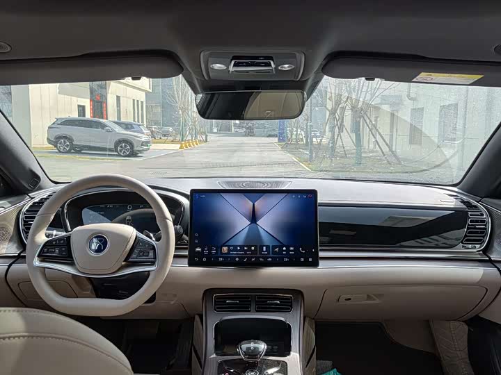 Фото 8 - BYD Han