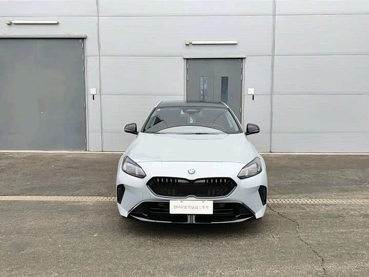 Фото 2 - BMW 2 Series