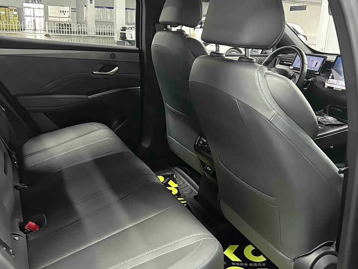 Фото 5 - BYD Qin Plus