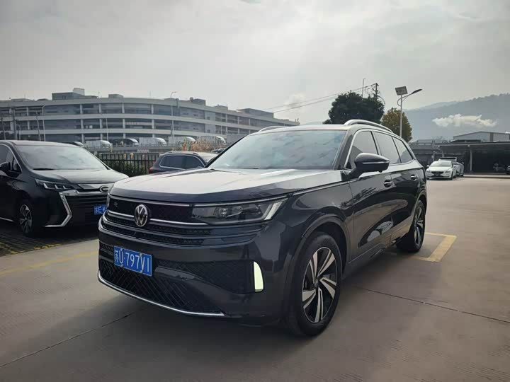 Фото 1 - Volkswagen Tavendor