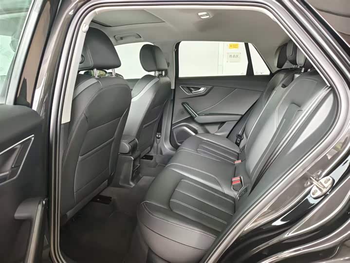 Фото 9 - Audi Q2L