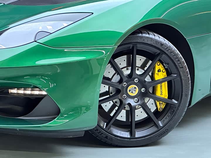 Фото 9 - Lotus Evora