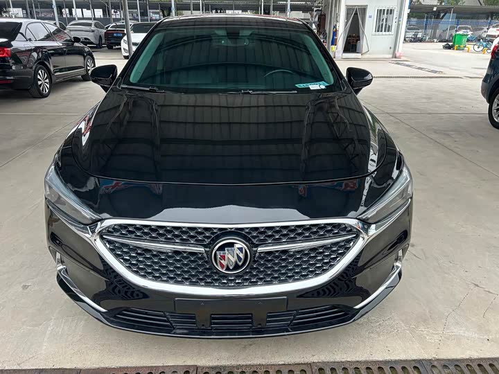 Фото 2 - Buick LaCrosse