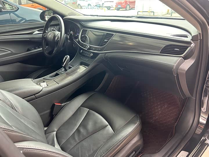 Фото 7 - Buick LaCrosse