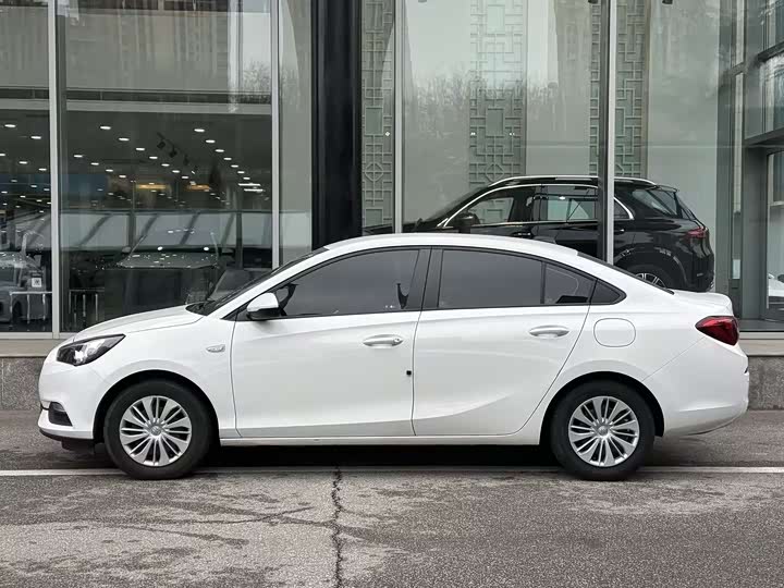 Фото 8 - Buick Excelle