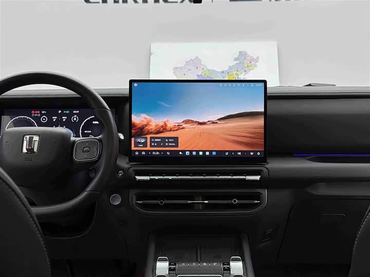 Фото 9 - Tank 300