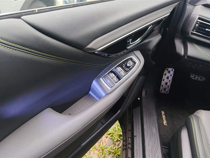 Фото 7 - Subaru Outback