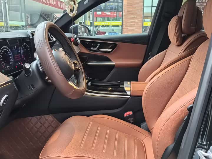 Фото 4 - Mercedes-Benz GLC-Class