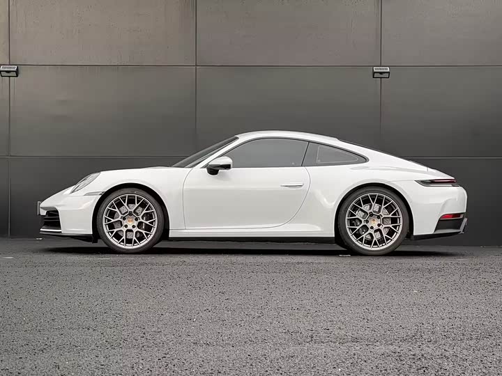 Фото 5 - Porsche 911