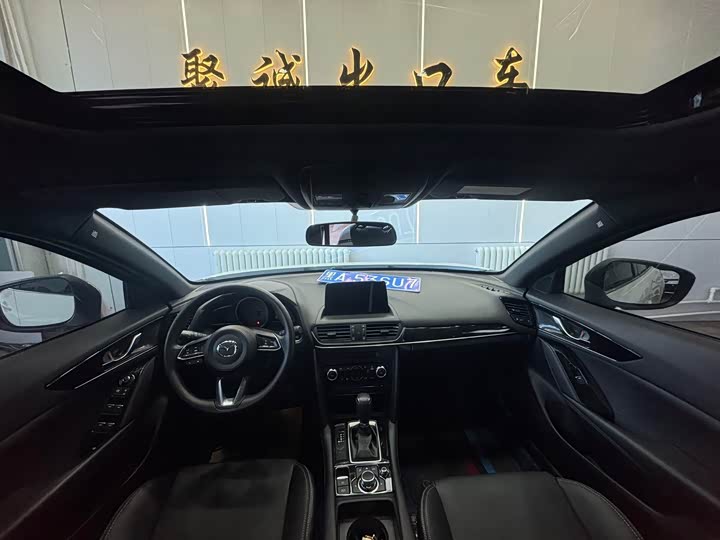 Фото 5 - Mazda CX-4