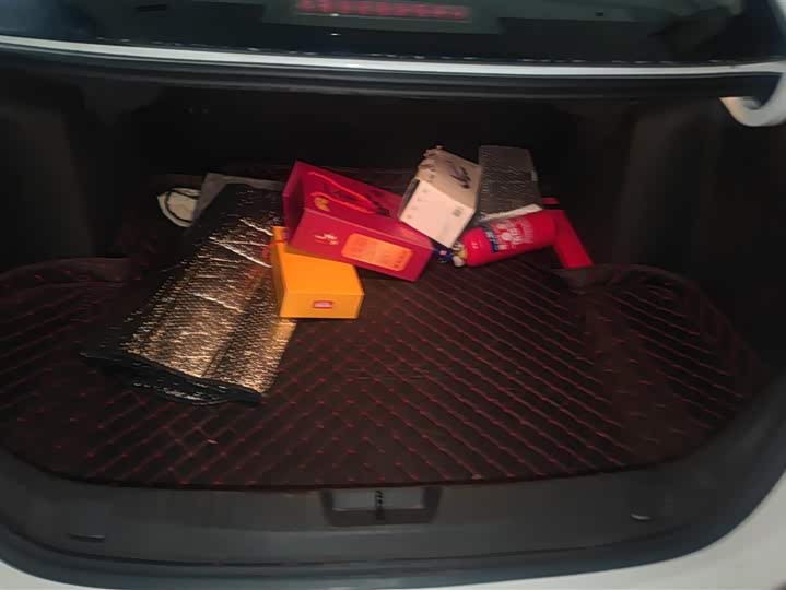 Фото 4 - Chevrolet Onix (Cavalier)