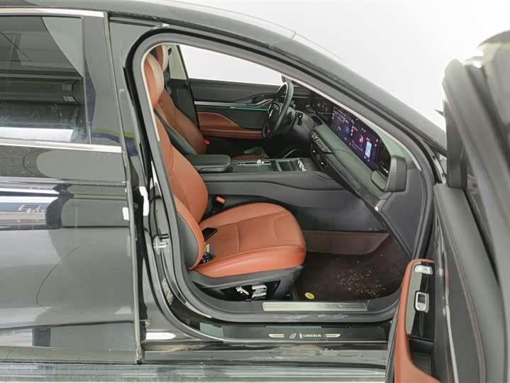 Фото 8 - Lincoln Z (Zephyr)