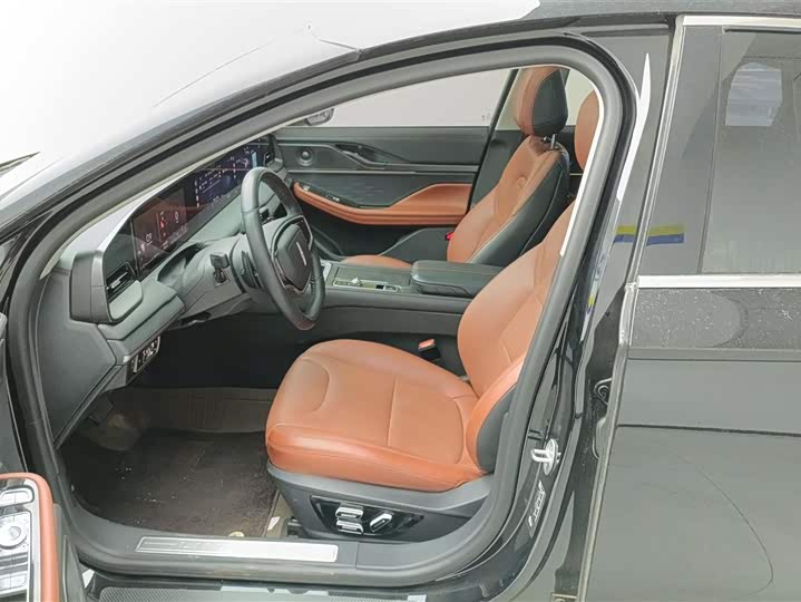 Фото 9 - Lincoln Z (Zephyr)