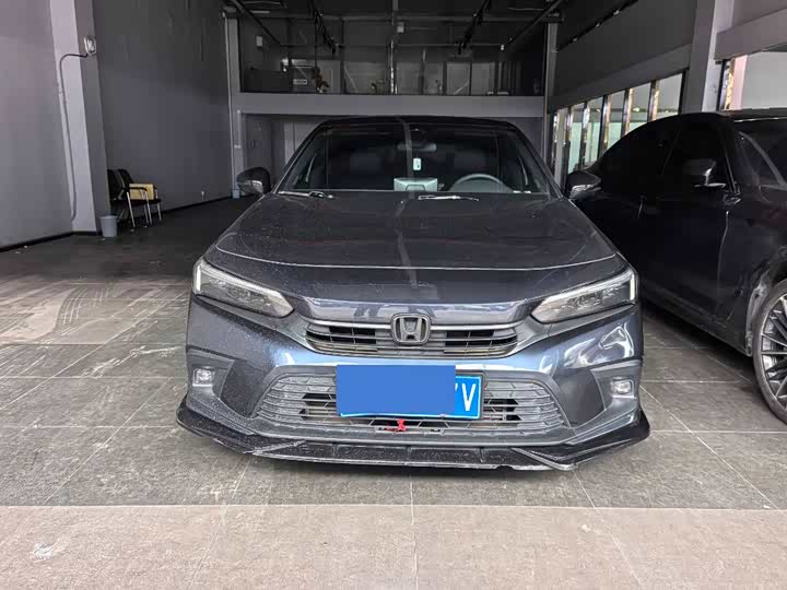 Фото 2 - Honda Accord