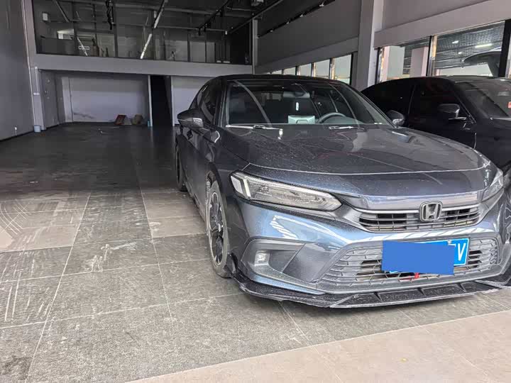 Фото 3 - Honda Accord