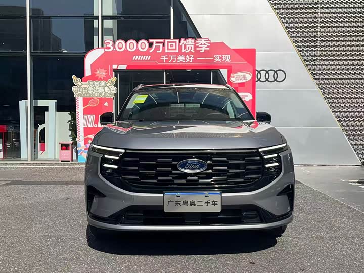 Фото 2 - Ford Edge