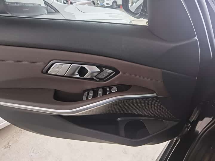 Фото 7 - BMW 3 Series