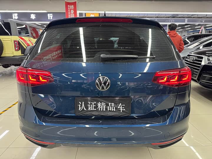 Фото 5 - Volkswagen Passat Variant