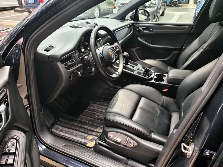 Фото 5 - Porsche Macan