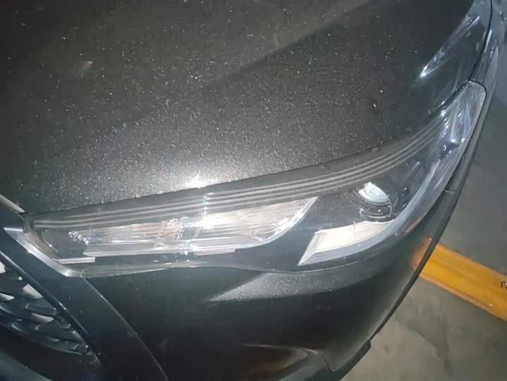 Photo 5 - Toyota Corolla Cross