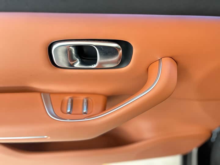 Фото 5 - Leapmotor C16