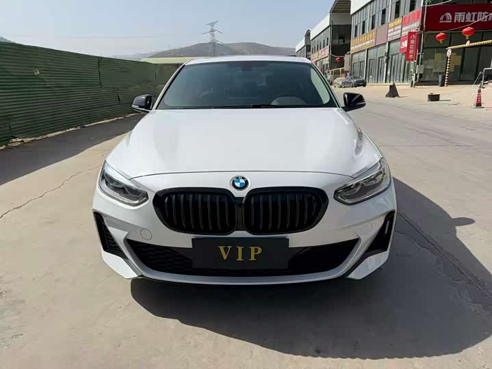 Фото 2 - BMW 1 Series