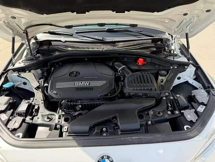 Фото 9 - BMW 1 Series