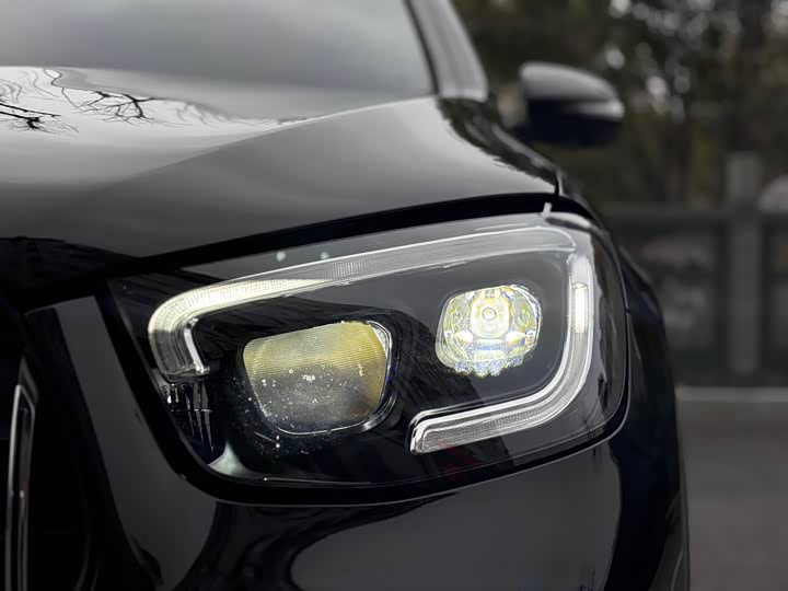 Photo 6 - Mercedes-Benz GLC-Class AMG