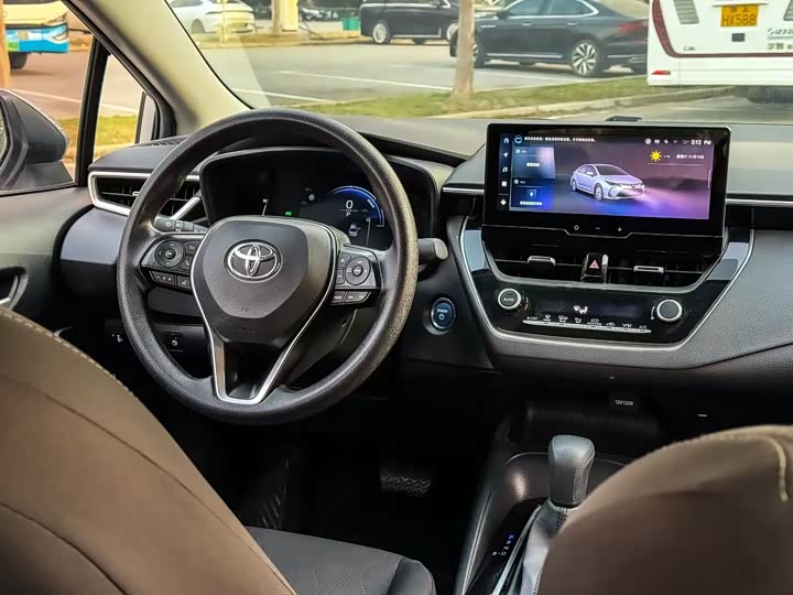 Photo 7 - Toyota Corolla