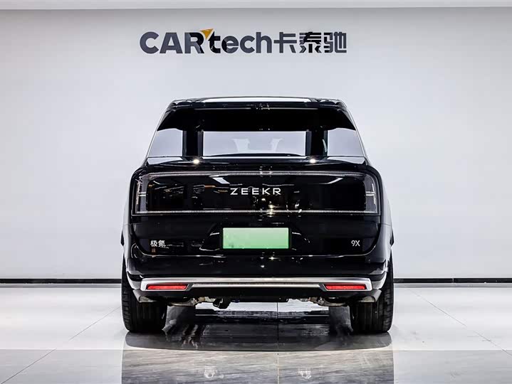 Фото 7 - Zeekr 9X