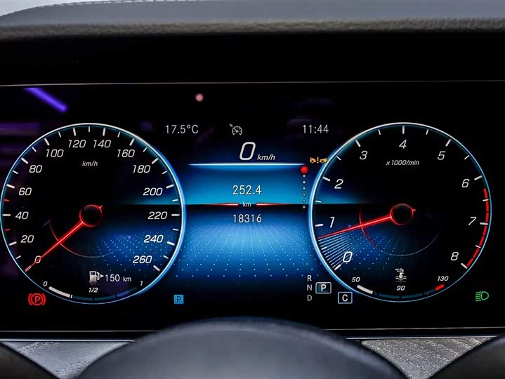 Photo 8 - Mercedes-Benz CLS-Class