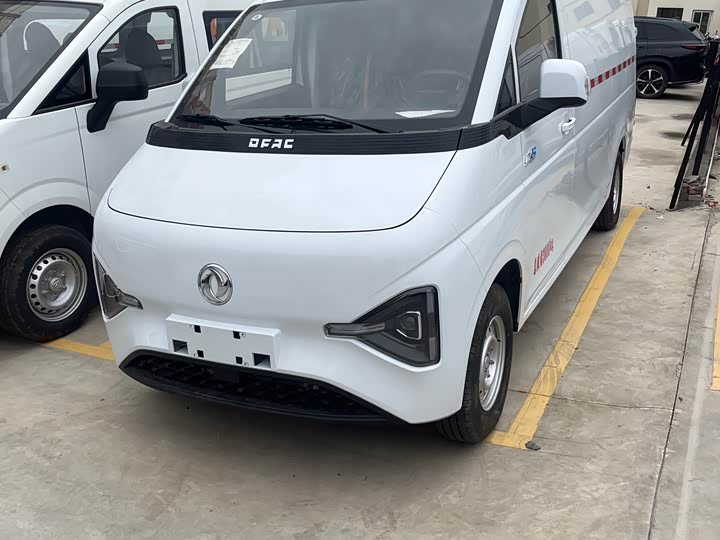 Фото 4 - Dongfeng V5