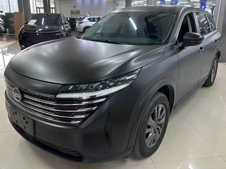 Фото 1 - Nissan Pathfinder