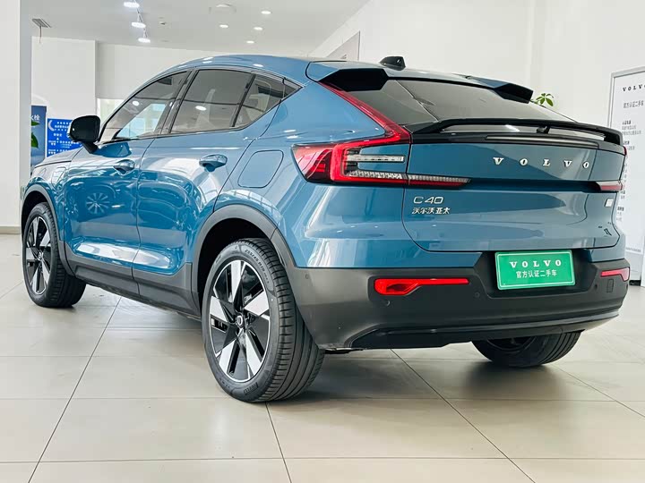 Фото 7 - Volvo C40