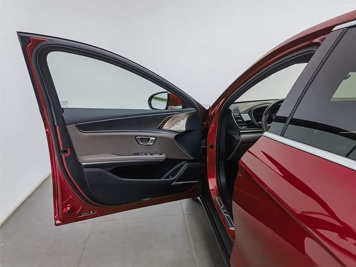 Фото 8 - BYD Han