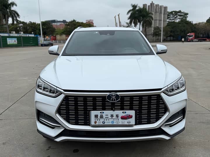 Фото 2 - BYD Song Plus