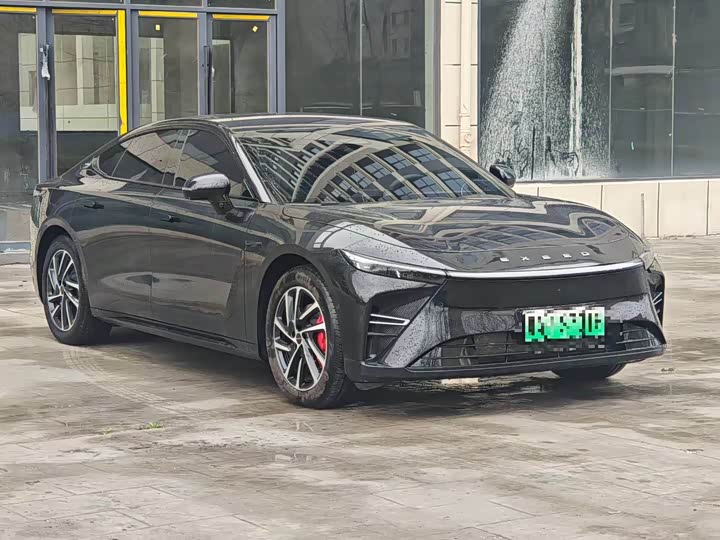 Photo 3 - Exeed Sterra ES