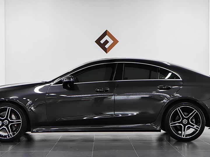 Photo 7 - Mercedes-Benz CLS-Class