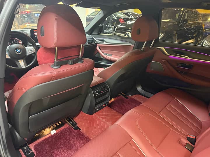 Photo 8 - BMW 5 Series