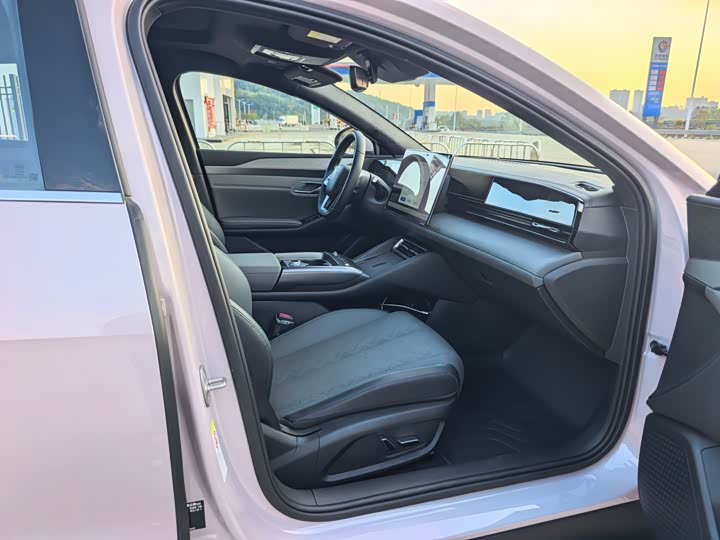 Фото 5 - BYD Qin L