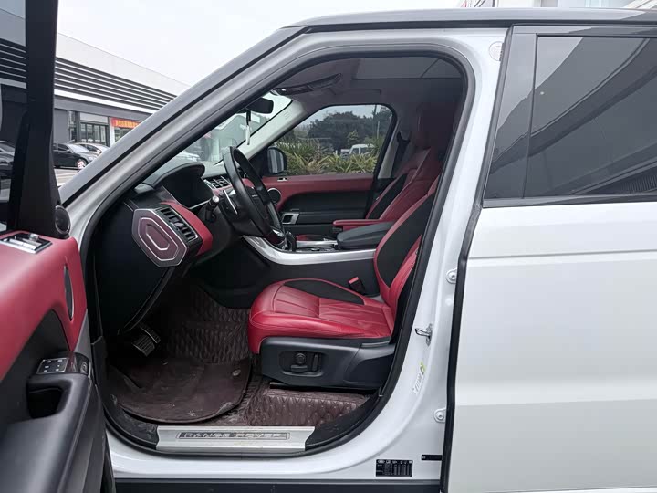 Photo 5 - Land Rover Range Rover Sport